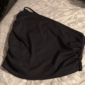 Black One-Shoulder Top